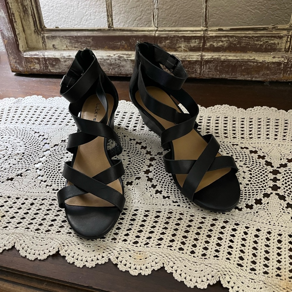 Lucky Brand Sandals Black Size 7 Medium - Picture 2 of 9